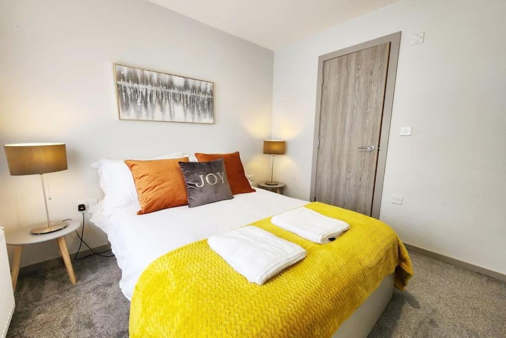 Horizon House, Modern 2-Bedroom Flat 2, Parking, Netflix, Оксфорд Экстерьер фото